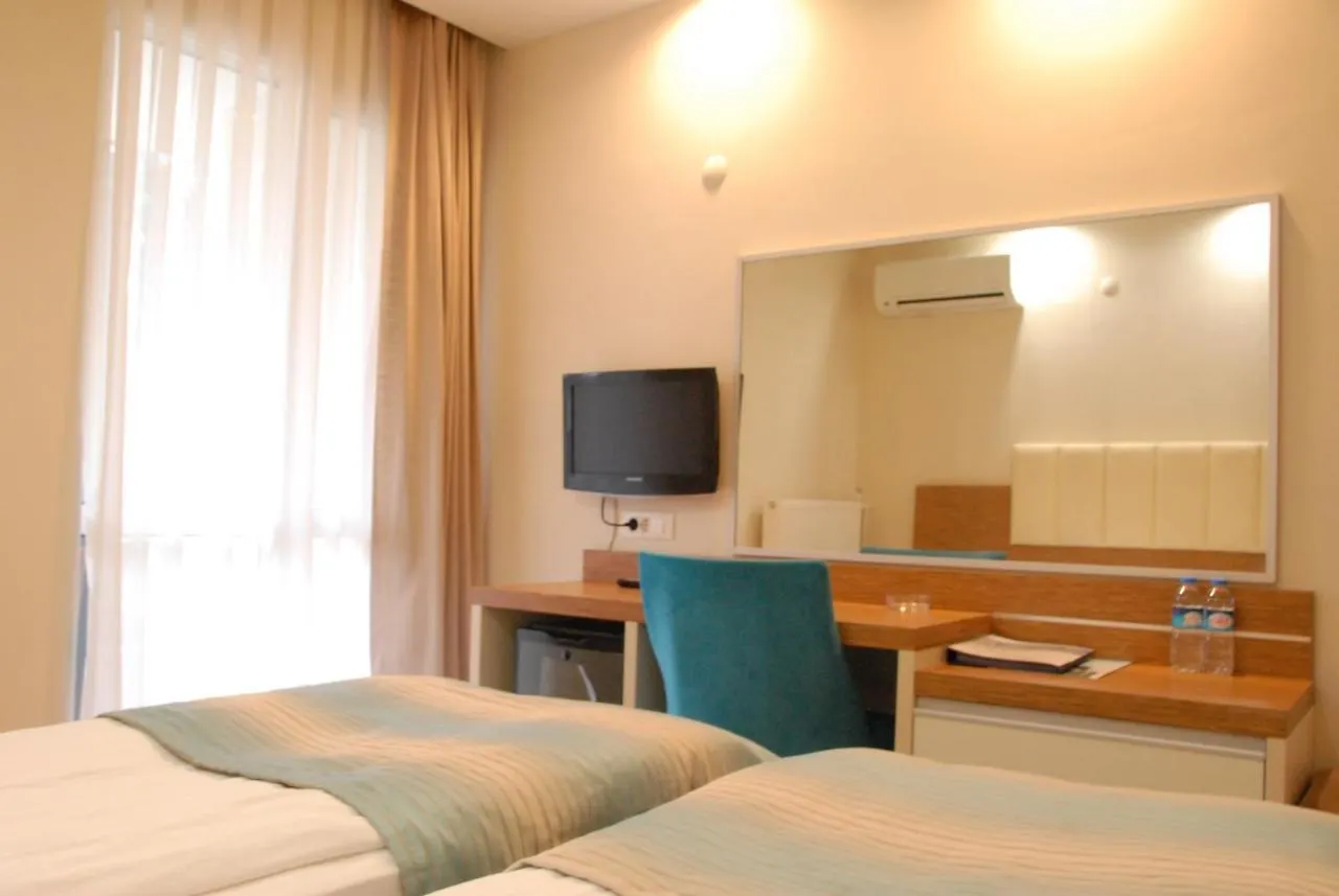 Balcova Termal Hotel Σμύρνη 4*,